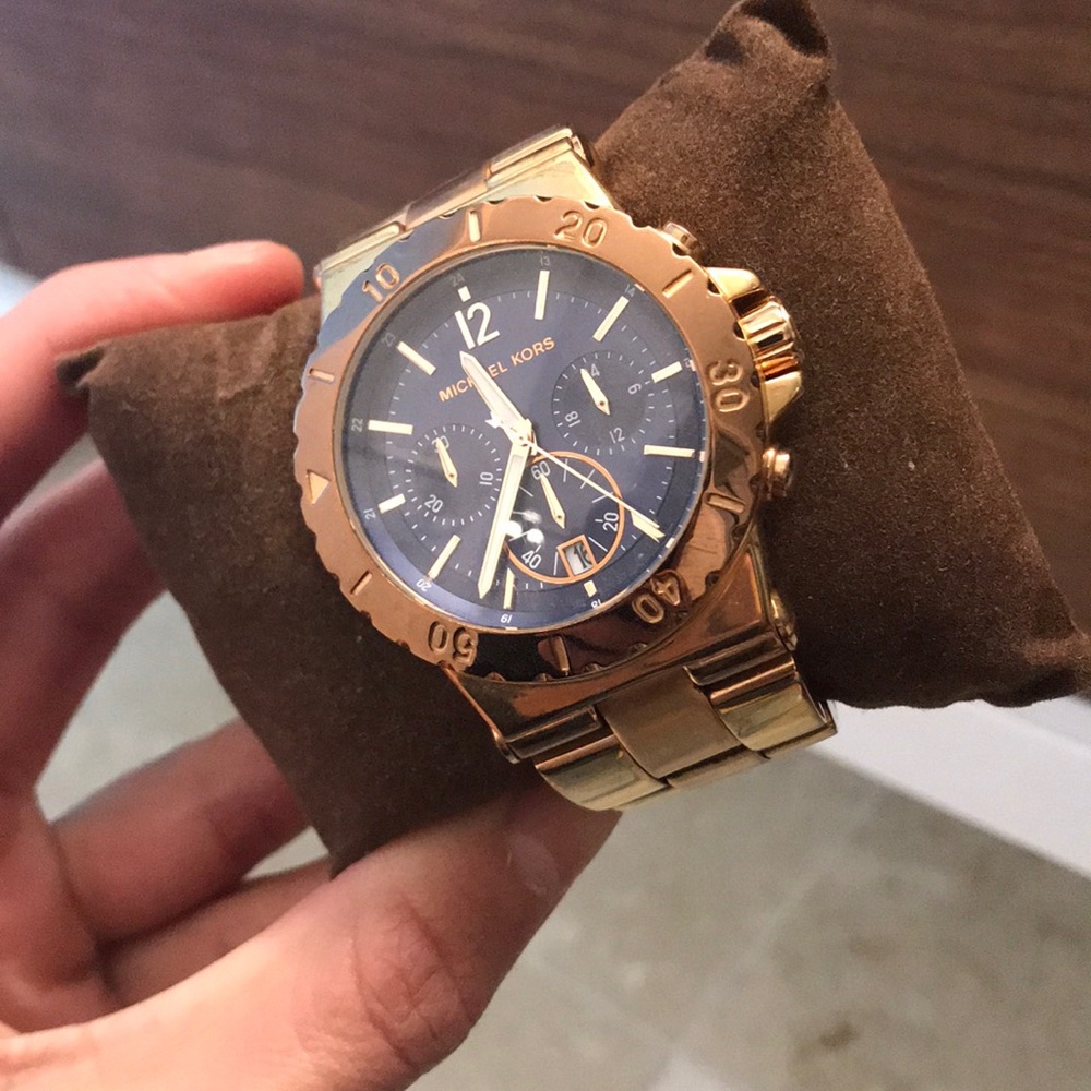 Michael Kors rose gold watch